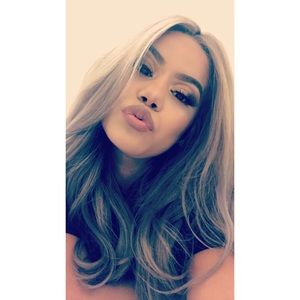 Meet your Posher, Natalia